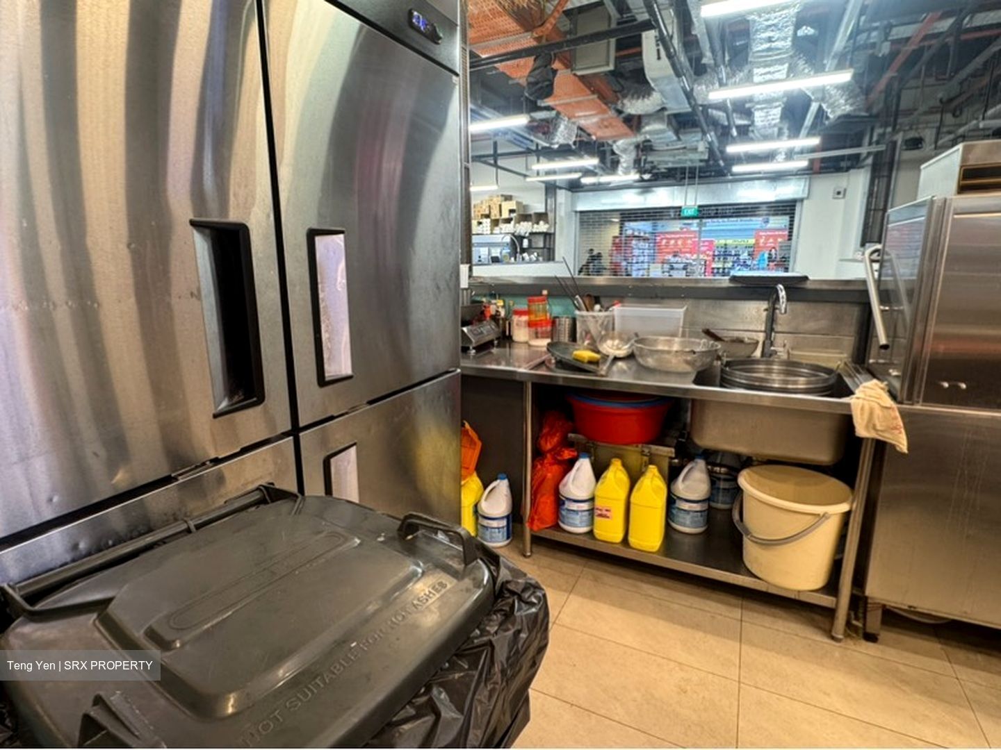 Tampines Central 1 (D18), Retail #569793691